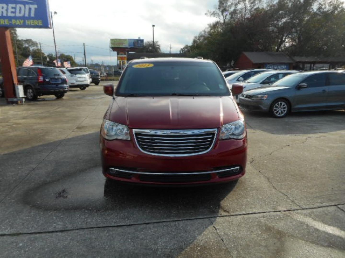 2013 BURGUNDY CHRYSLER TOWN and COUNTRY TOURI (2C4RC1BG9DR) , located at 1200 Cassat Avenue, Jacksonville, FL, 32205, (904) 695-1885, 30.302404, -81.731033 - Photo#0